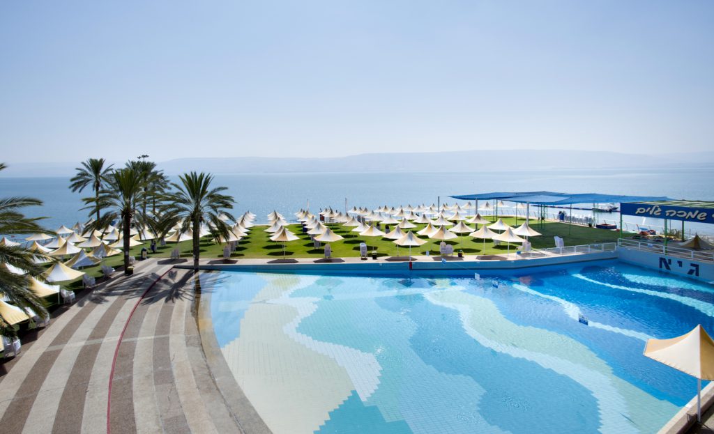 לקרא קיץ 2026: פארק המים חוף גיא נערך לפתיחת העונה